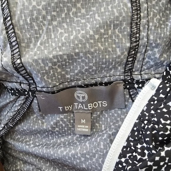 T by Talbots Windbreaker Hoodie Jacket Women M Full Zip BlackWhite   Lightweight - Picture 9 of 14